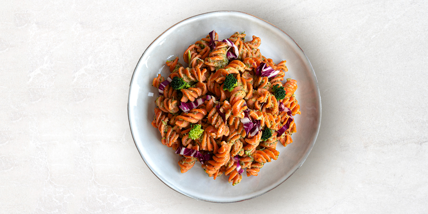 Fusilli BIO 100% farina di lenticchie: pasta con farina di legumi alla crema di broccoli e radicchio rosso al forno croccante