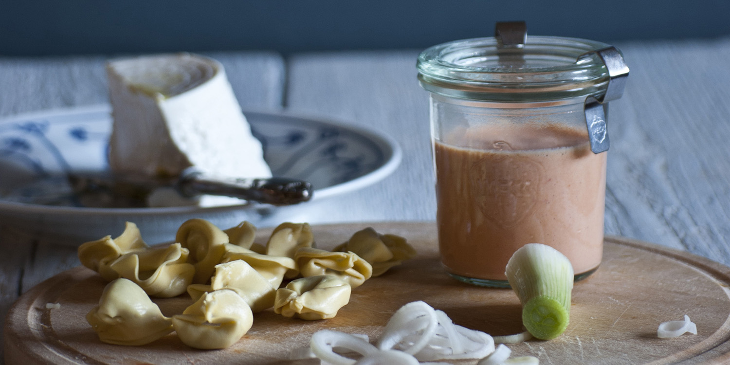 Verrines con crema di pomodori e Tortellini ricotta e spinaci