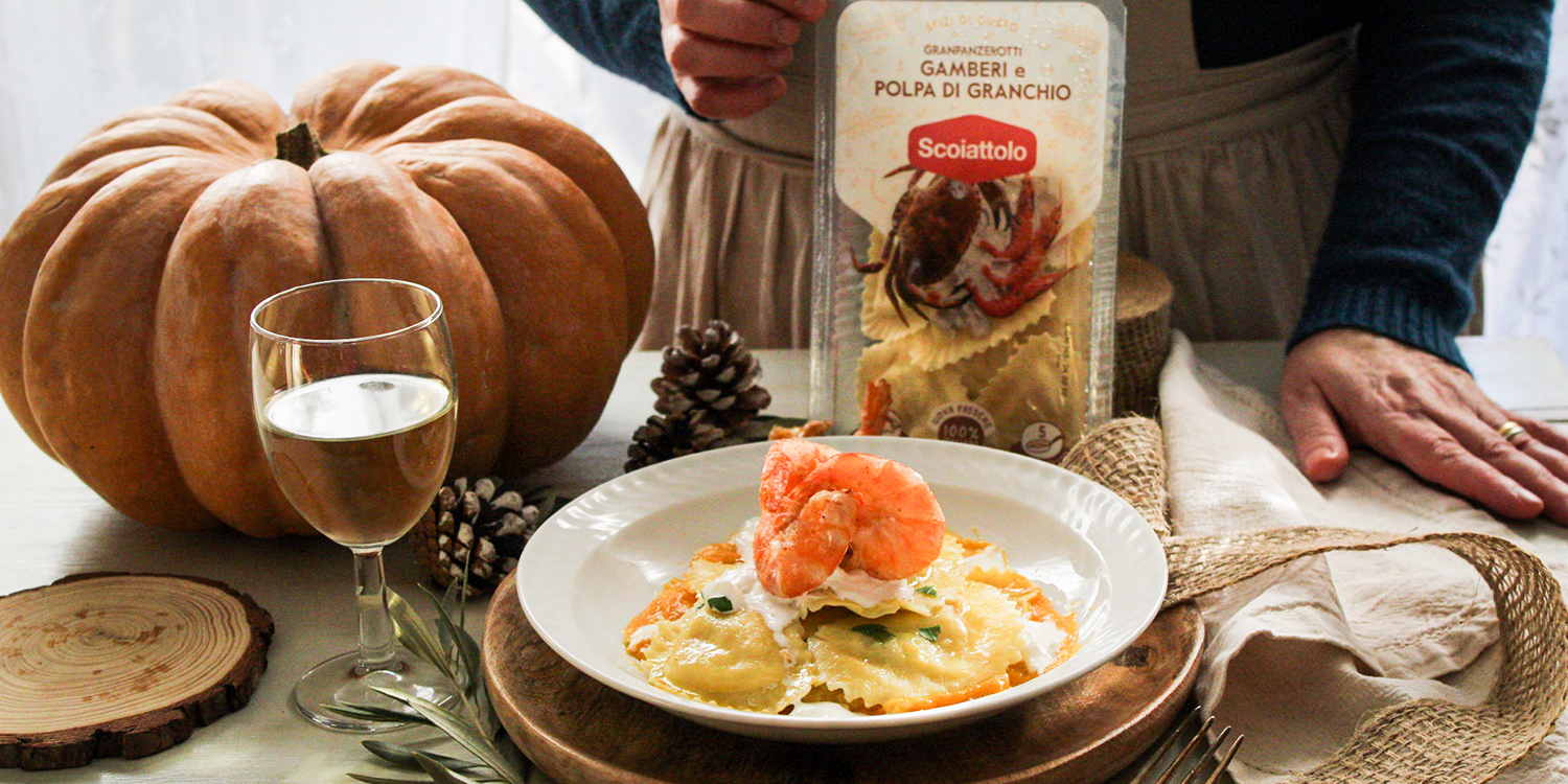 Granpanzerotti gamberi e polpa di granchio con crema di zucca, gamberi e stracciatella by dolciecoccoledimiki